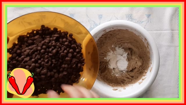 Cookies com gotas de chocolate Cookies com gotas de chocolate
